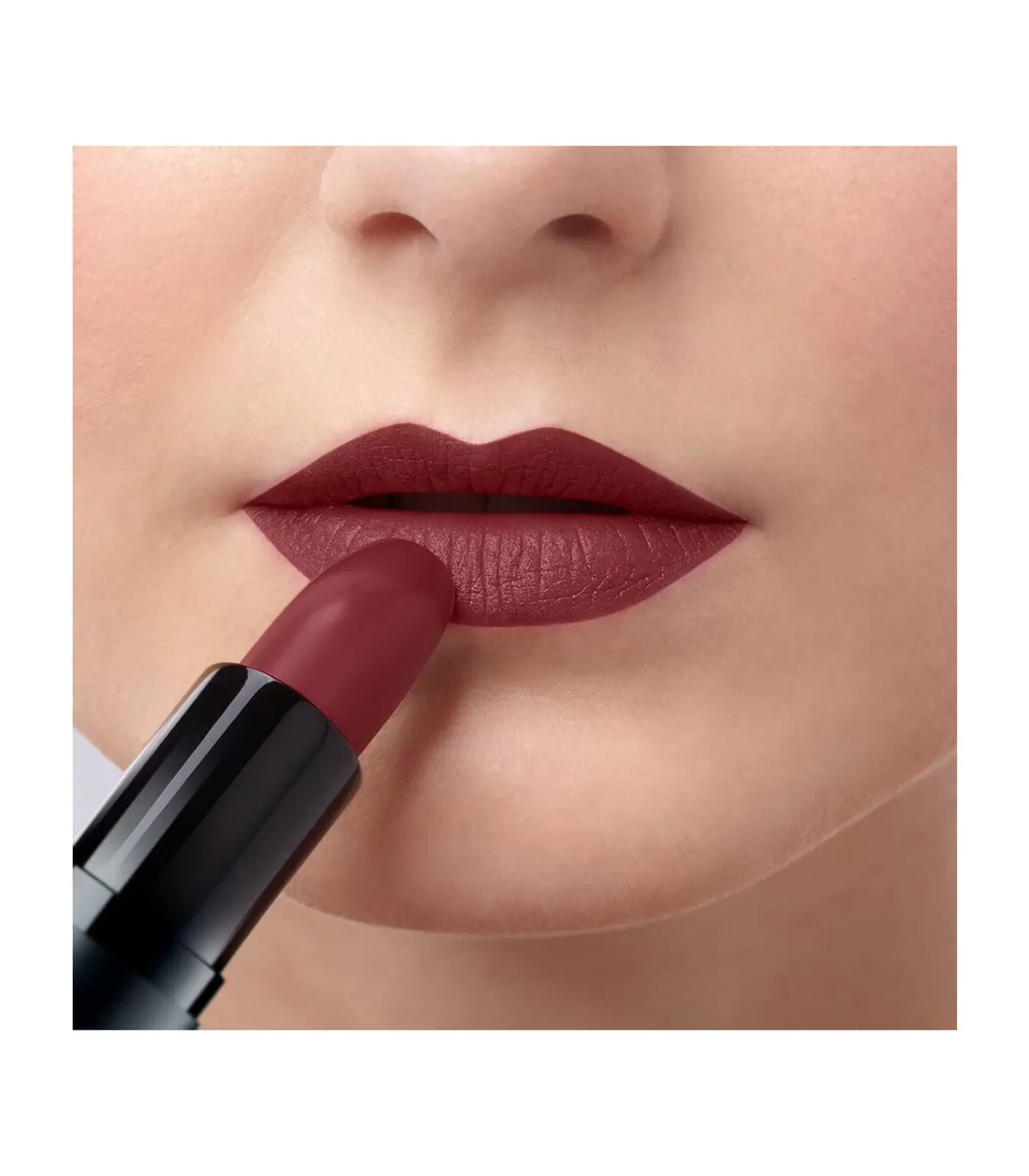 New Matte Lippenstift - 125 Marrakesh Red Lip Make Up