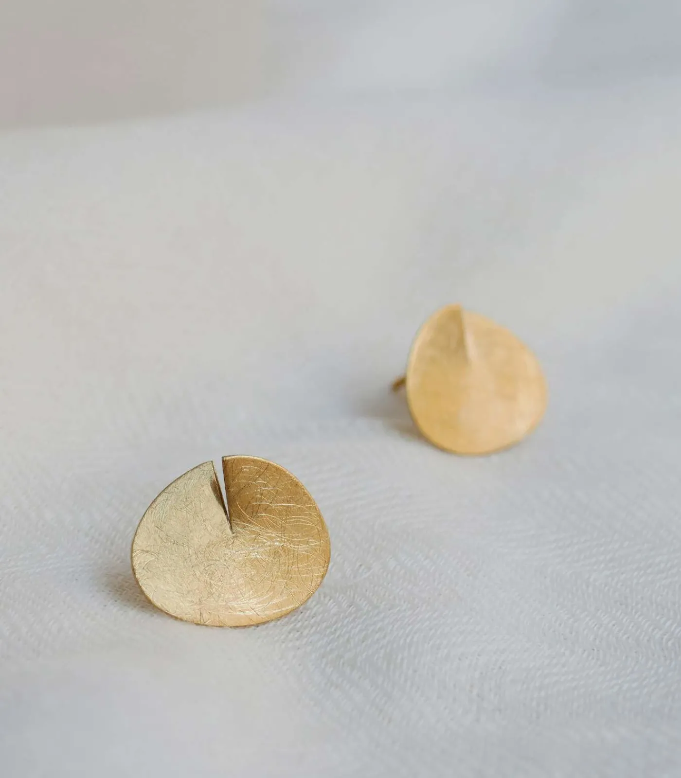 Sale Middelgrote gouden oorbellen Taglio DAMES Oorbellen