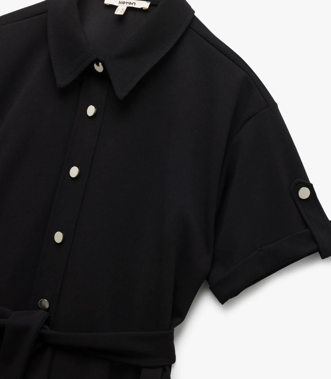 Outlet Mini-jurk Polo Kraag Korte Mouwen Zwarte Knoopsluiting DAMES Jurken