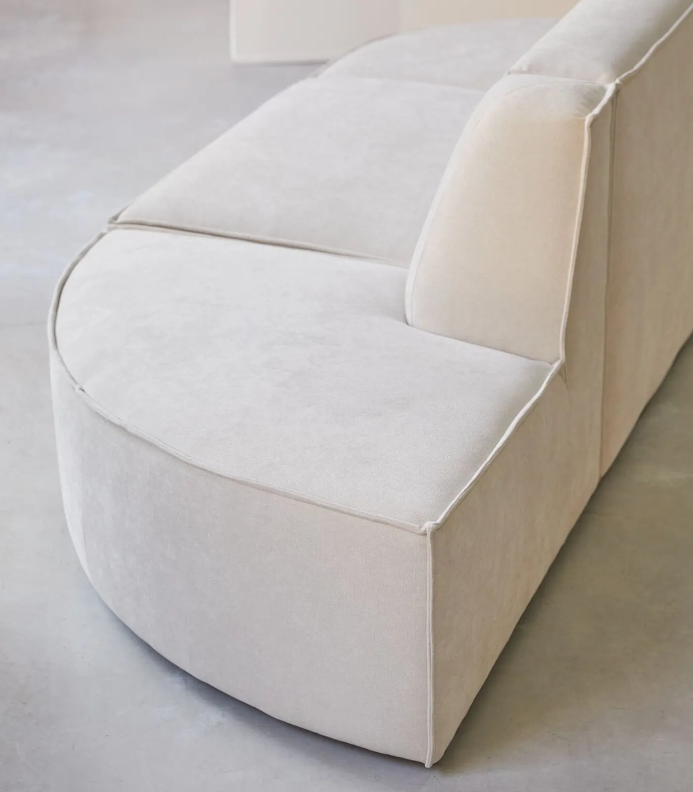 Modulaire Dario 2-zitsbank in beige stof Zetels