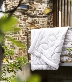 Brun de Vian Tiran Omega dekbed