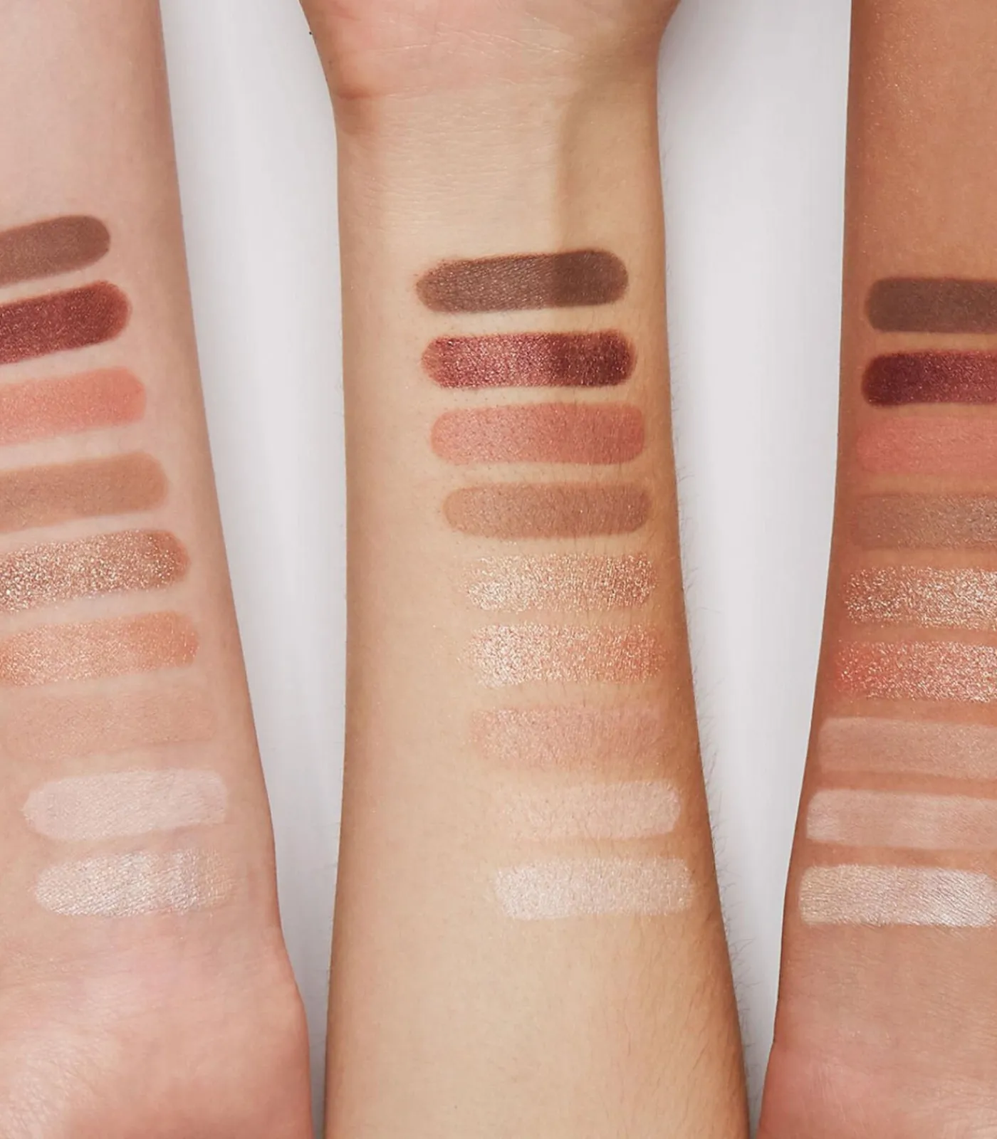 Essence Oogschaduwpalet The Rose Edition