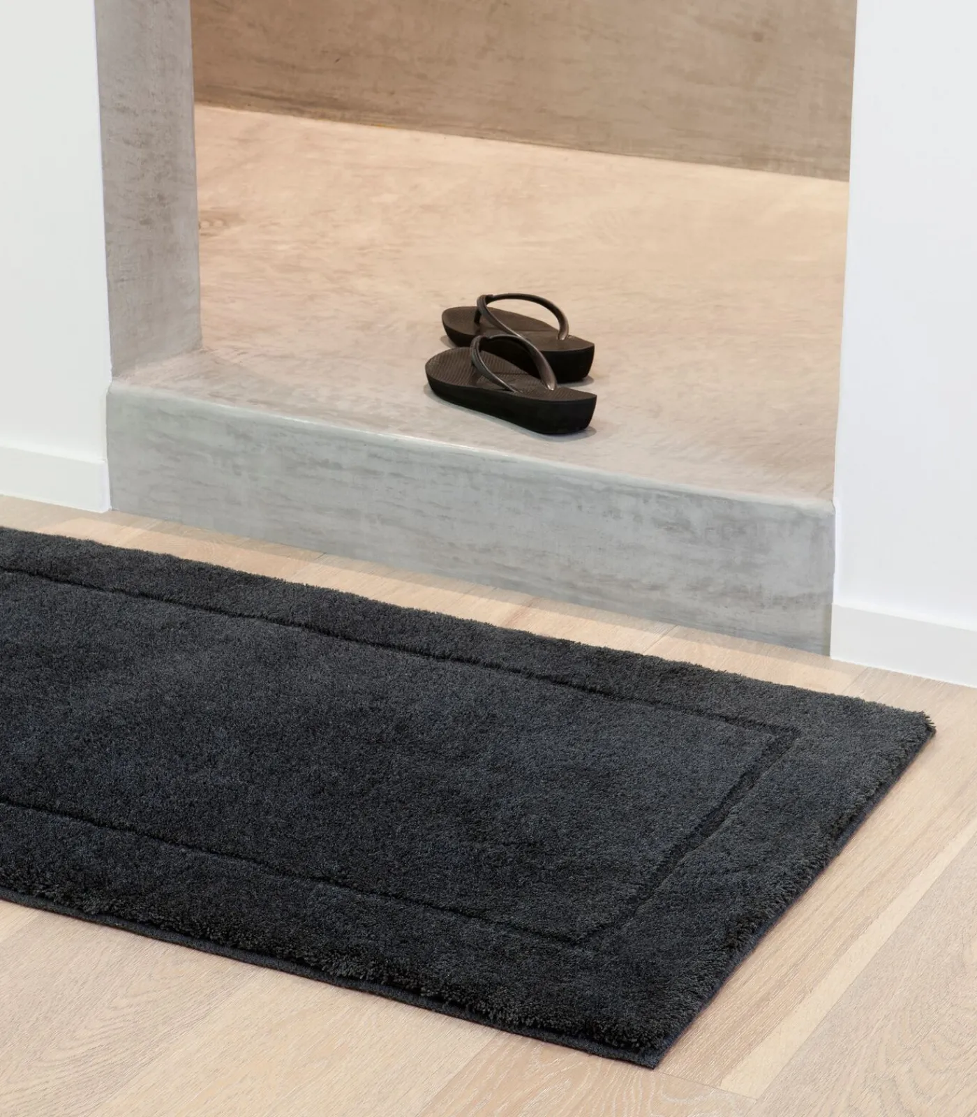 Casilin Orlando Antislip Badmat Zwart