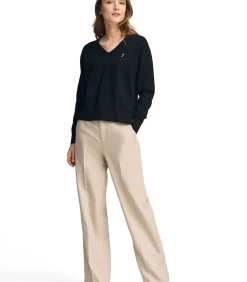 DAMES Polo Club Pack van twee damestruien van wolmix in zwart en gemêleerd roze met V-hals en geborduurd Rigby Go-logo