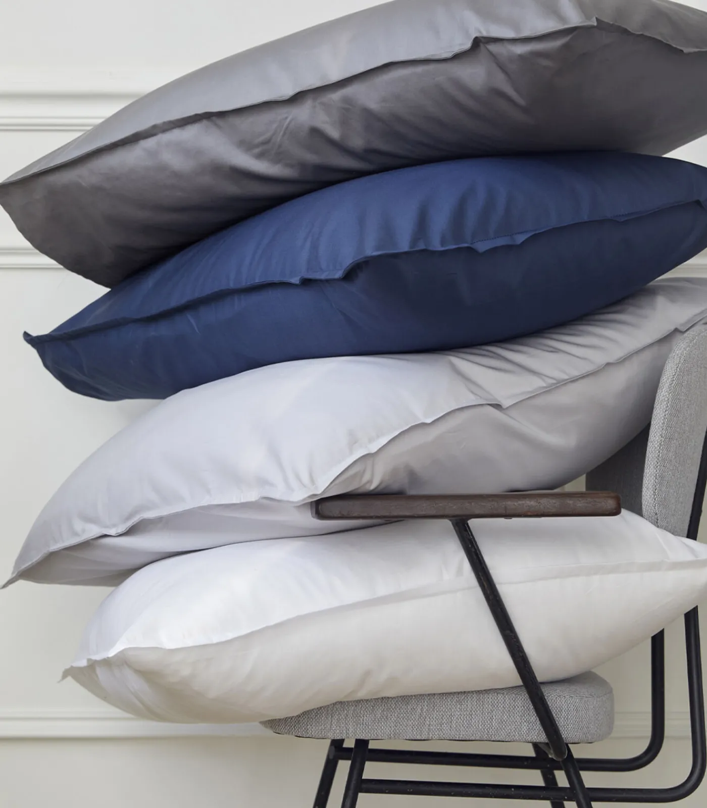 ESSIX Palazzo - Effen kussensloop in katoen satijn 65x65