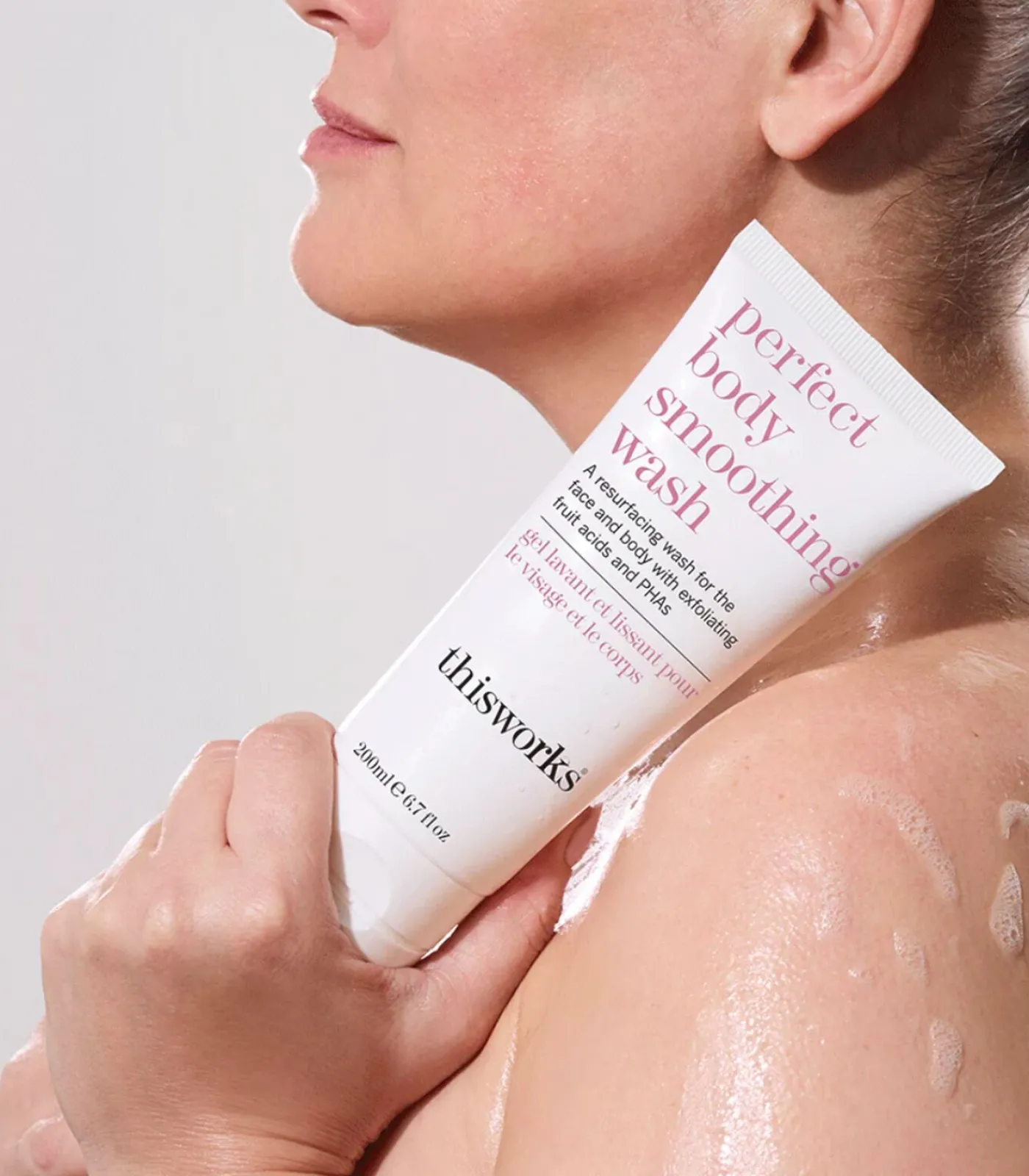 Hot Perfect Body Smoothing Wash - 200 ml Bad & Douche