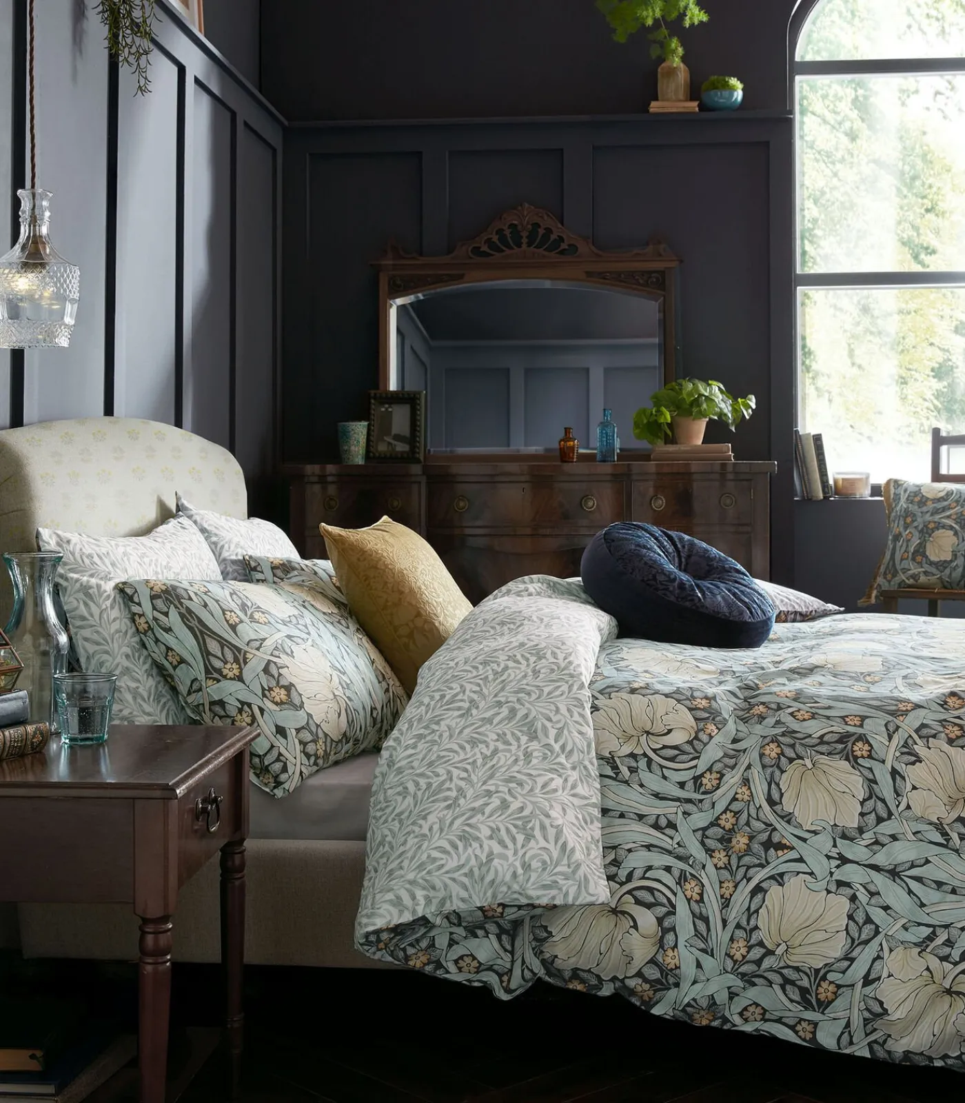 William Morris at Home Pimpernel Indigo Dekbedovertrek