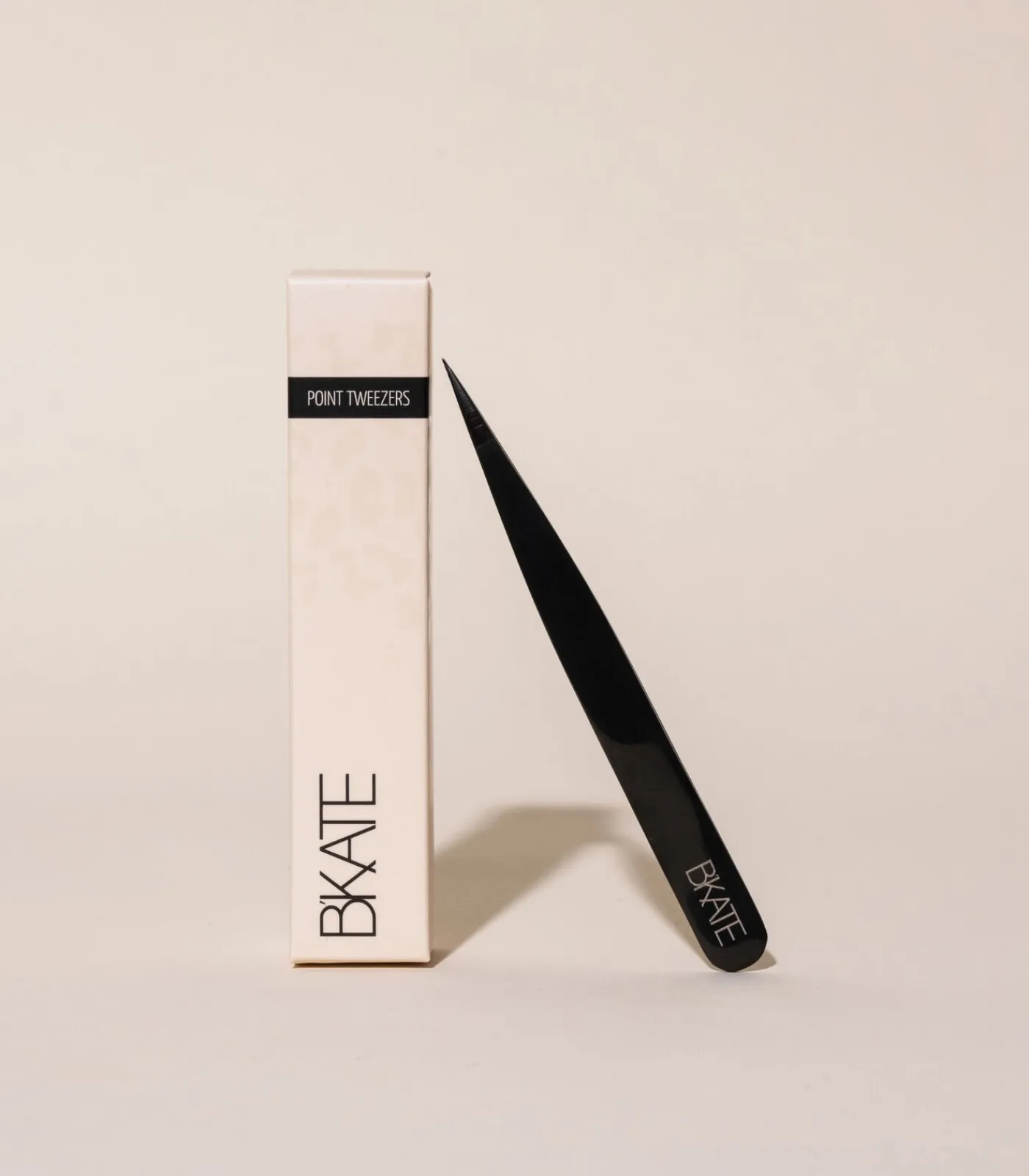 B’Kate Cosmetics Point Tweezer