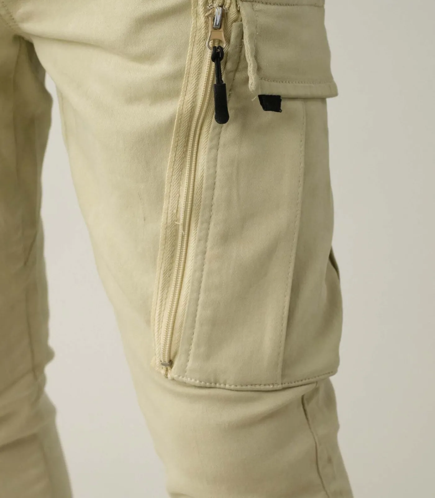 Heren Deeluxe QUATRO - Quatro cargo pocket-jeans voor heren