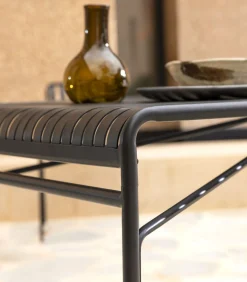 Tikamoon Rechthoekige metalen tuintafel 172 Gaby zwart