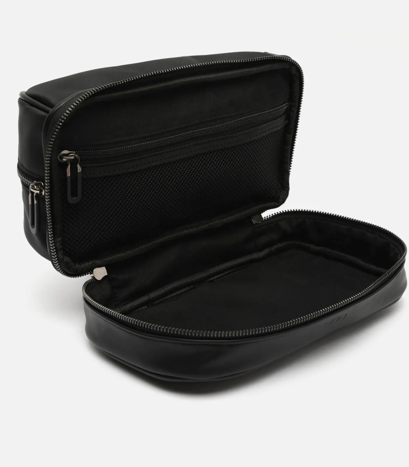 Misako Reisset Man Bruno Zwart