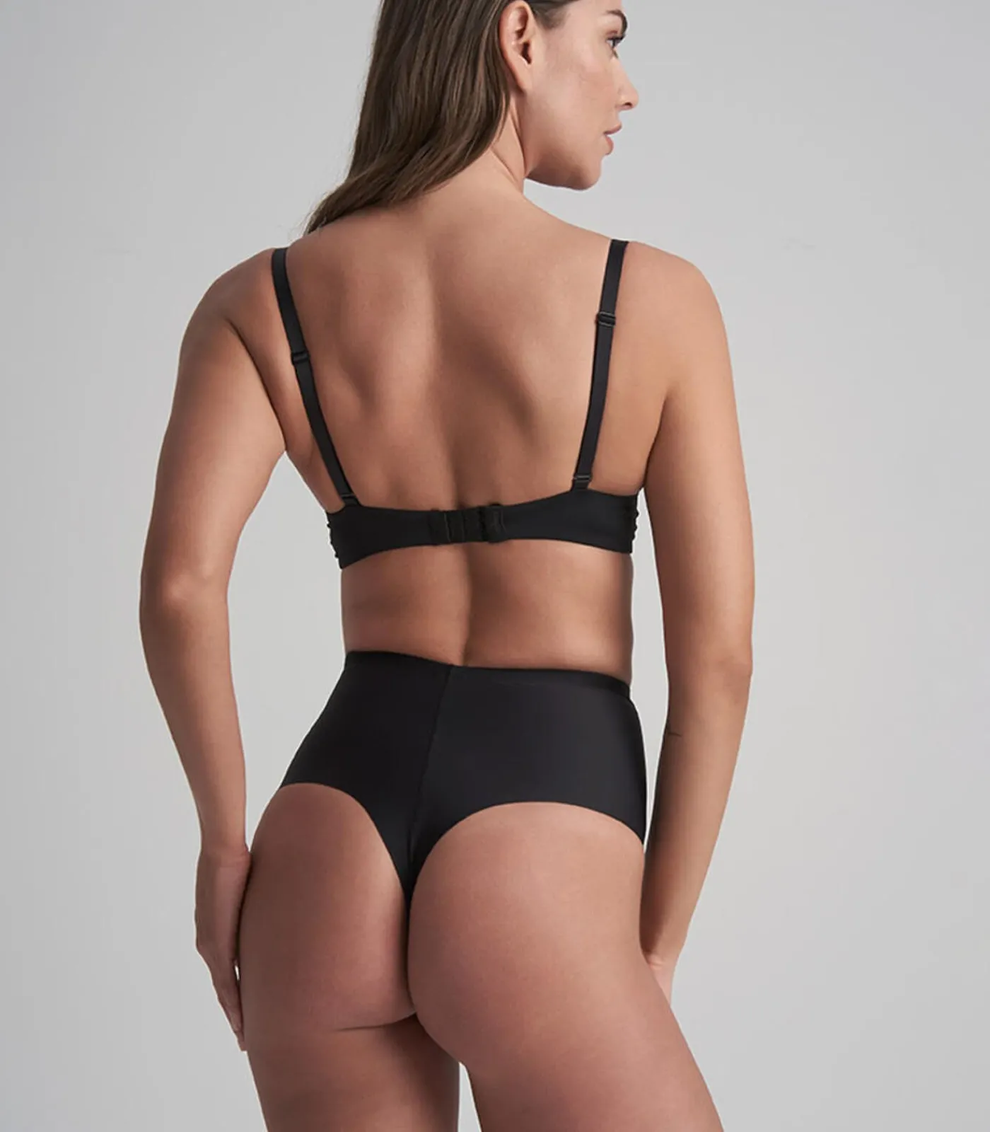 DAMES Bye Bra Sculpting Mid-Taille String