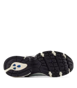 DAMES New Balance Sneakers 530