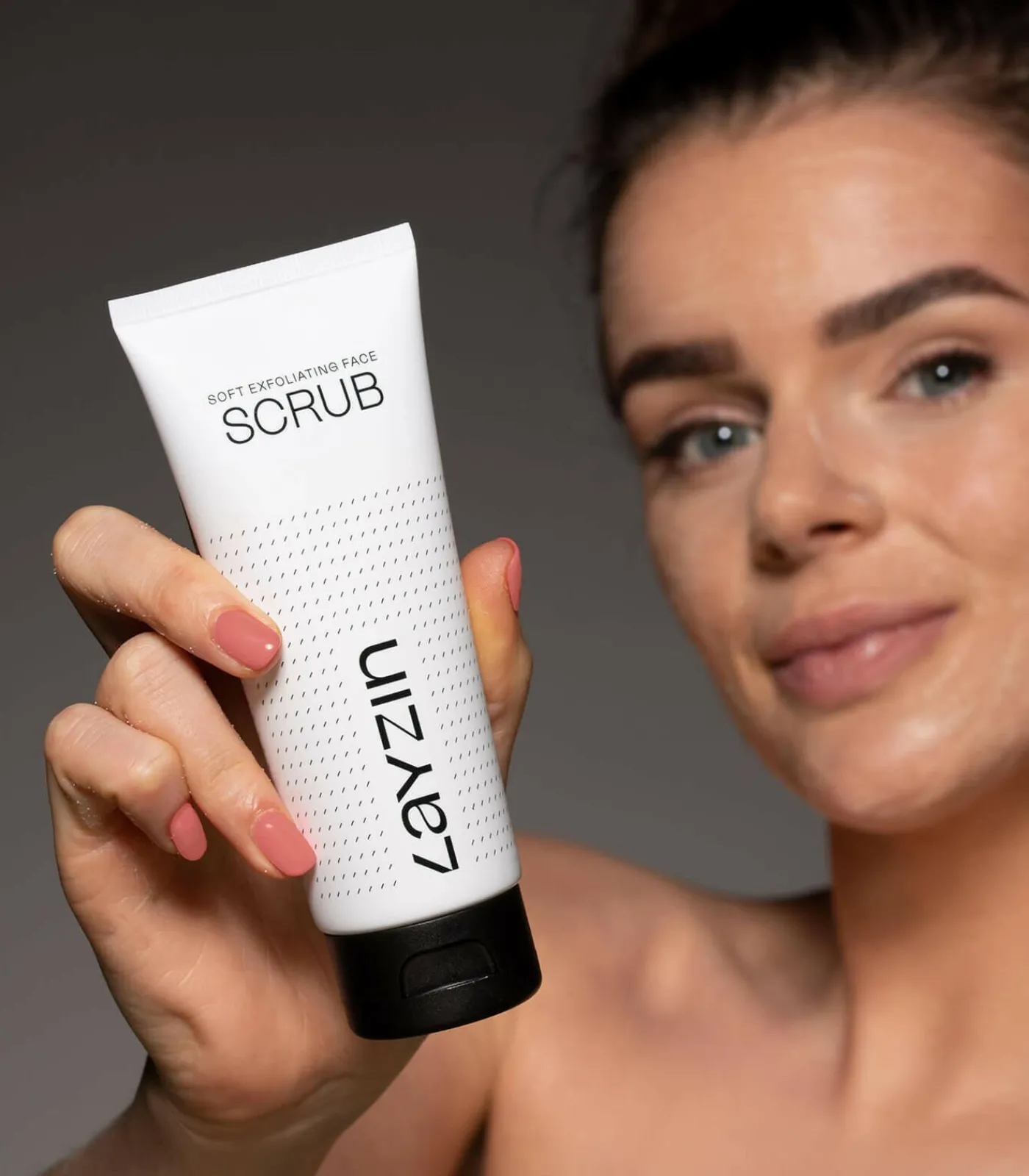 Hot Soft Exfoliating Gezicht Scrub Scrubs & Peelings