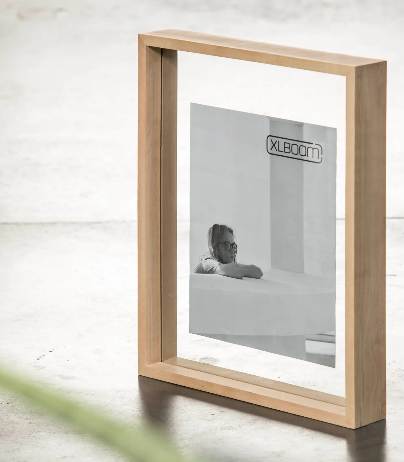 Hot SQUARE FLOATING Box 25 x 25 licht hout Fotolijsten