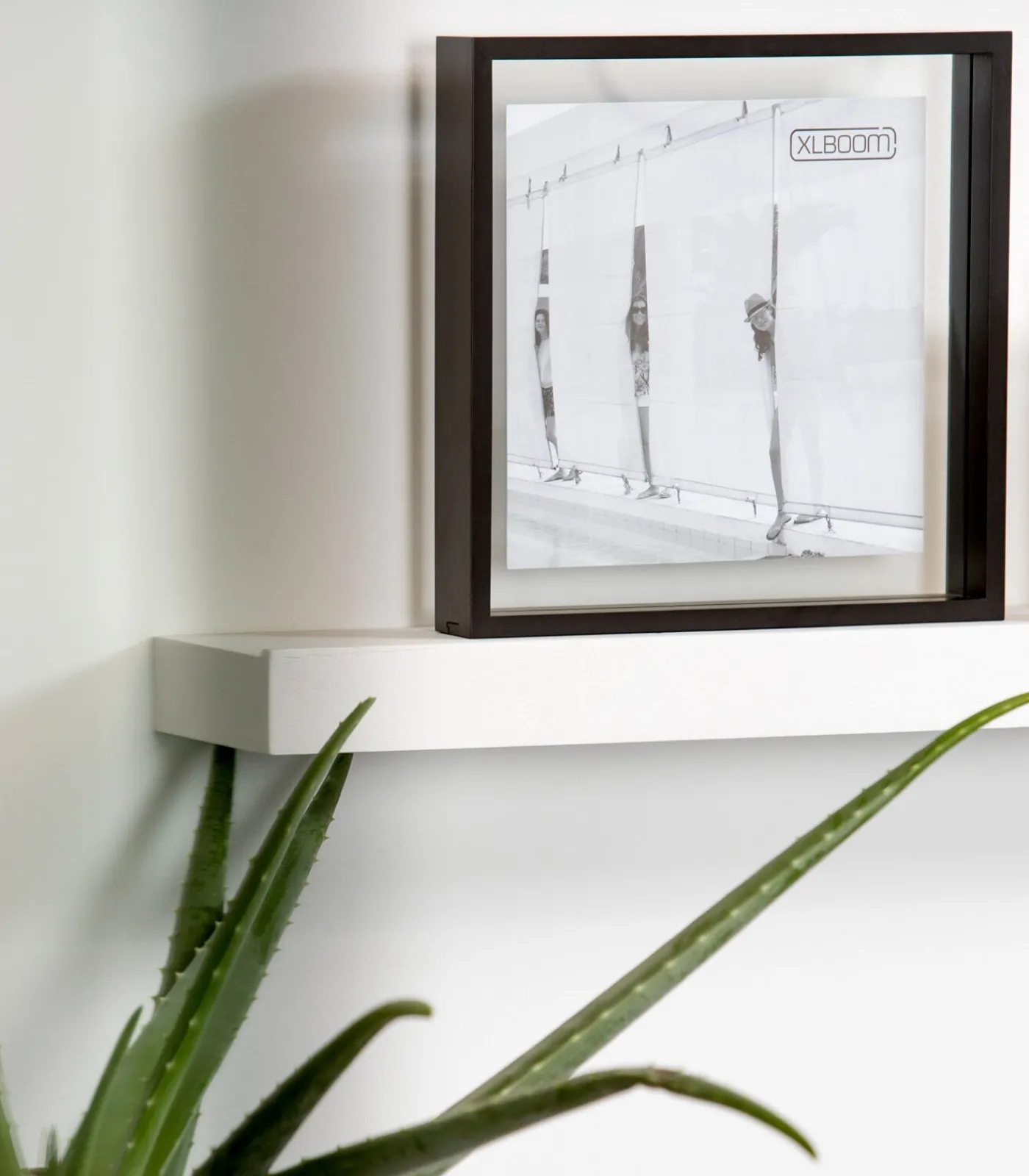 XLBoom SQUARE FLOATING Box 32 x 32 licht hout