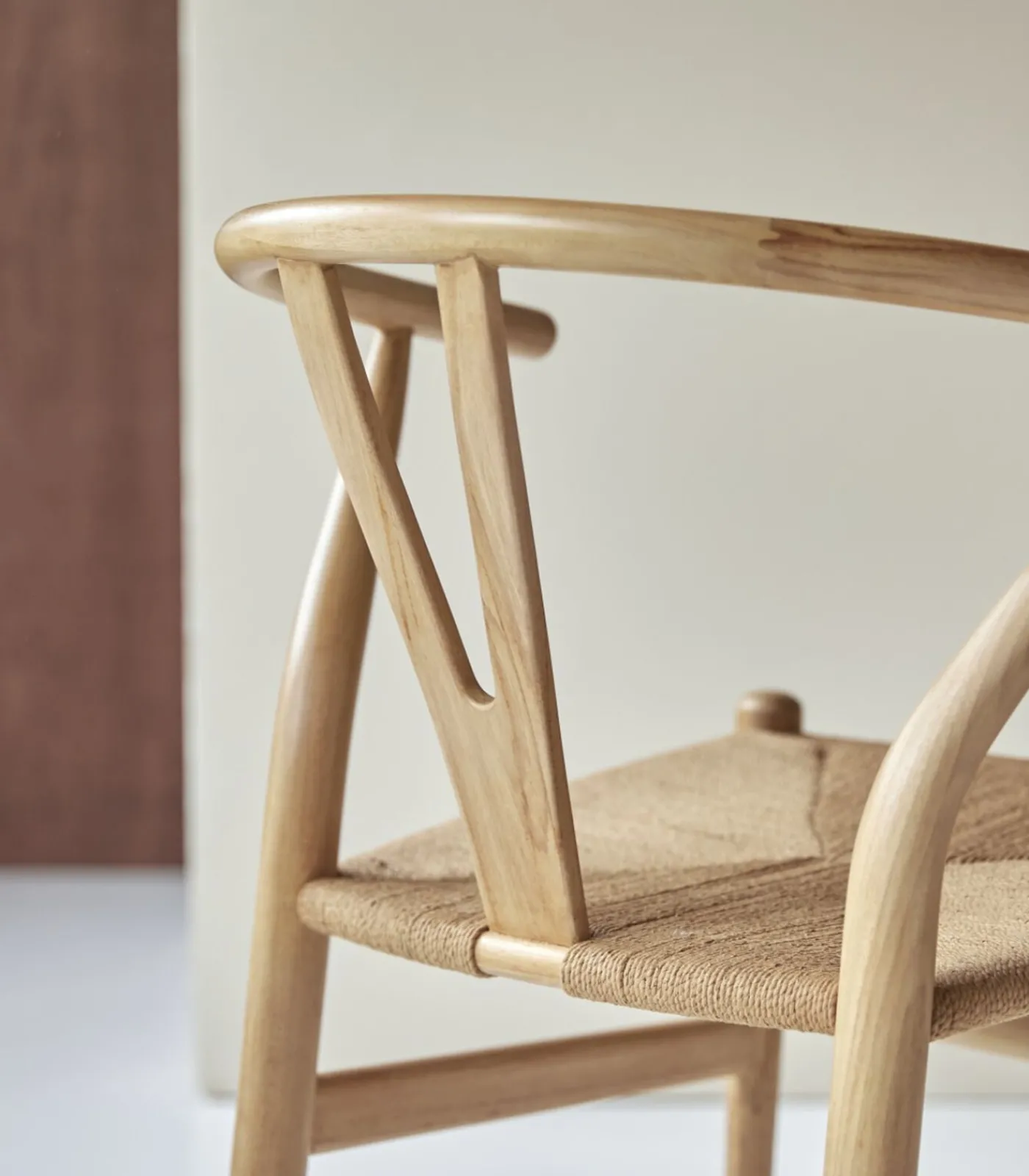 Online Stoel van licht massief teakhout met vlechtwerk Blaise Stoelen