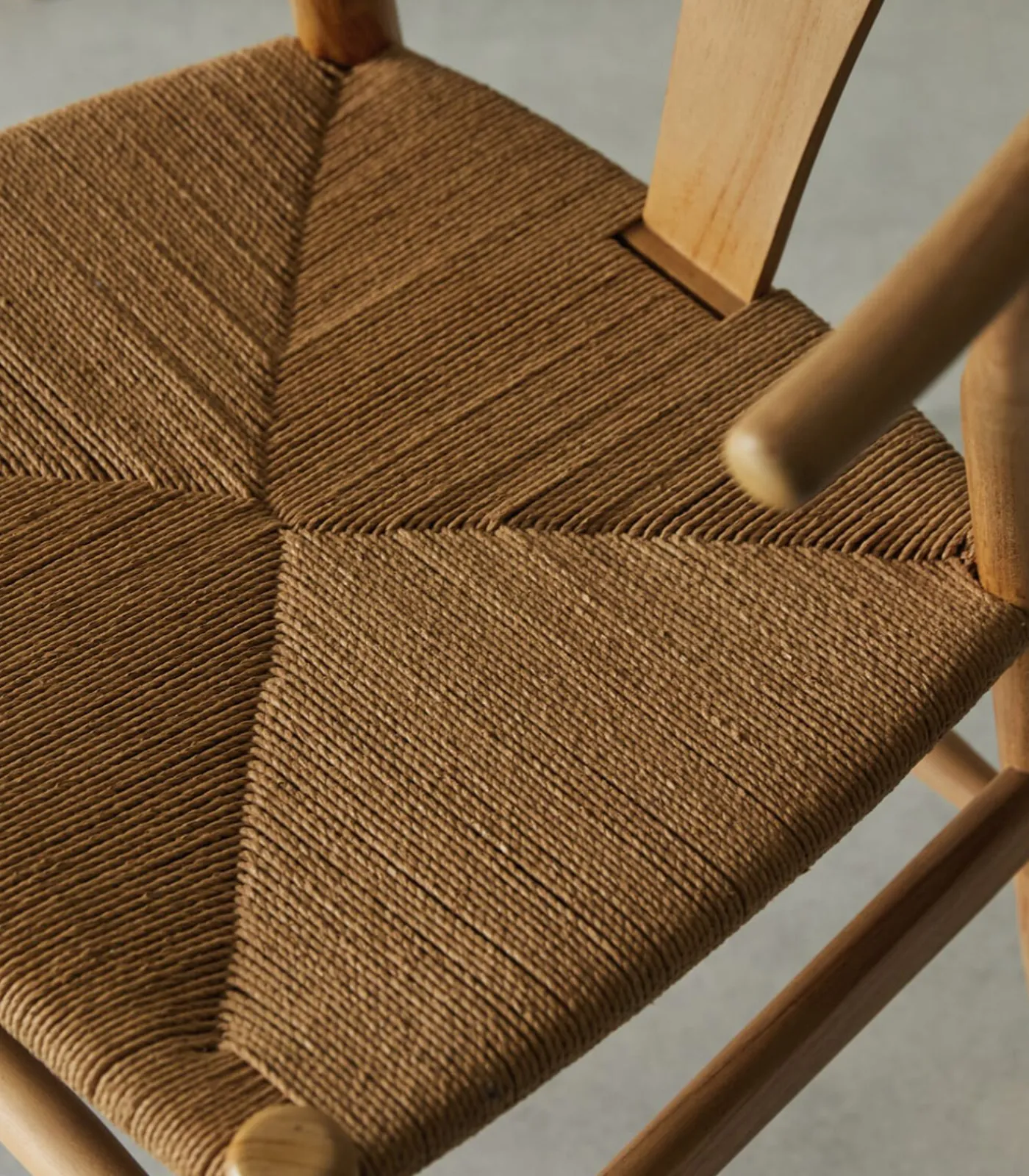 Online Stoel van licht massief teakhout met vlechtwerk Blaise Stoelen