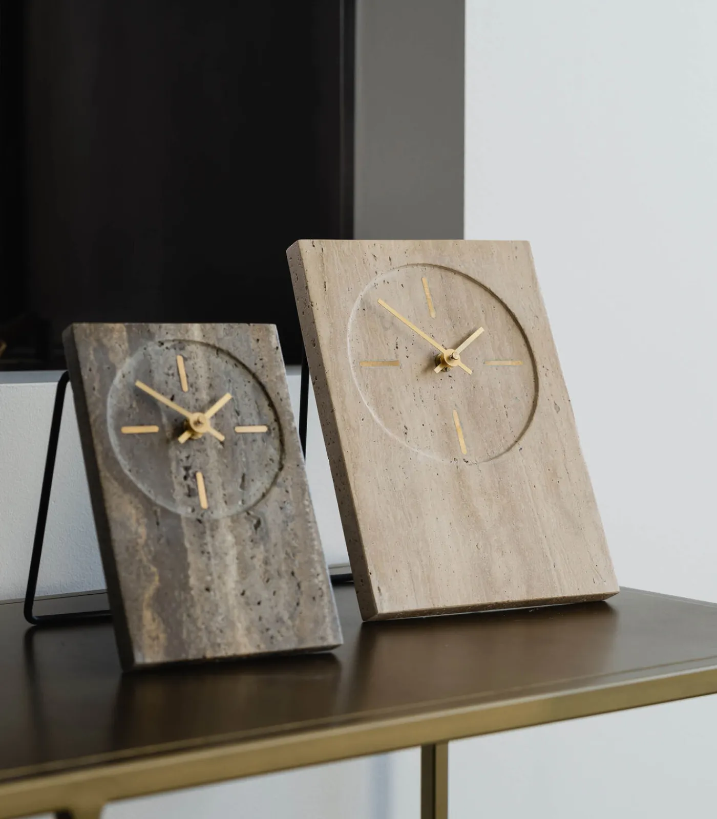 Online Tafelklok 16xH23,5cm travertijn Zone Klokken