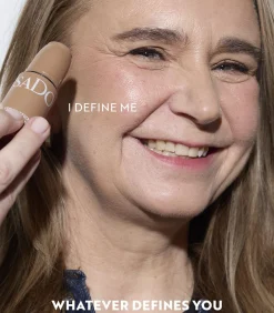 The Contour Stick Teint