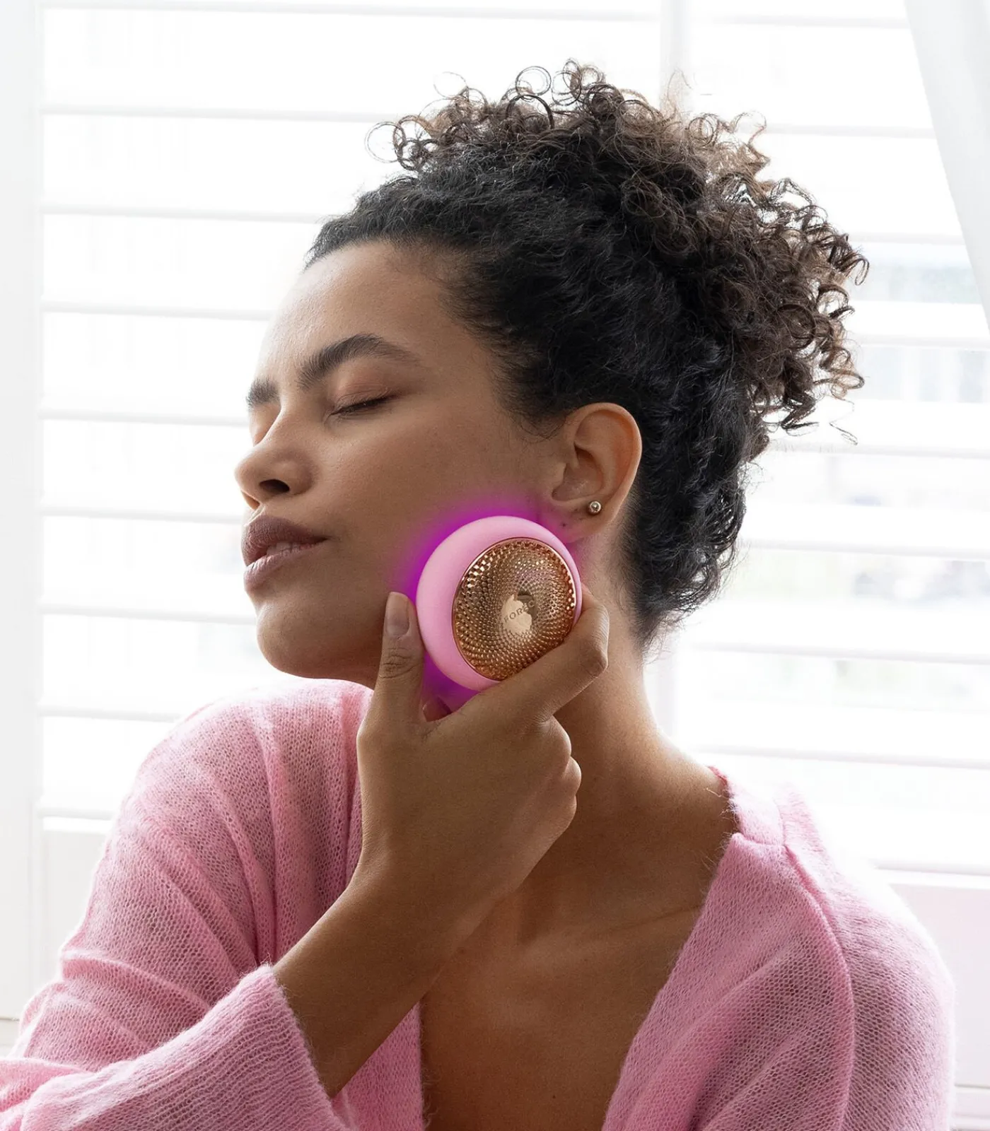 UFO 3 Pearl Pink Gezichtsverzorgings Accessoires