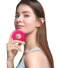 FOREO UFO Mini 2 Fuchsia Krachtig 2-minuten Gezichtsbehandelingsapparaat voor alle huidtypen