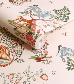 Graham & Brown Vliesbehang Painted Kingdom Pink