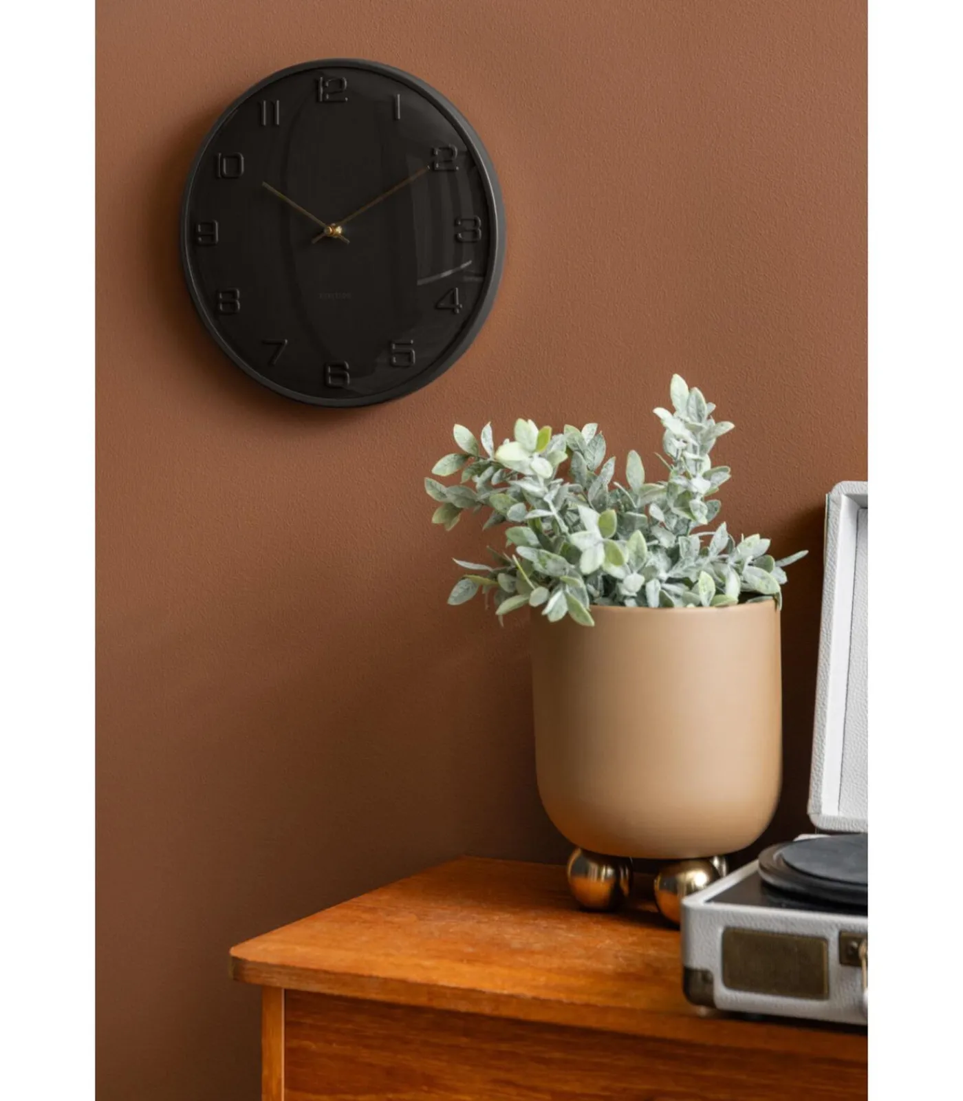 Karlsson Wandklok Fuerte Dome - Zwart - 30.5x30.5x30.5cm