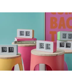 New Wandklok Funky Flip - Heldergeel - 7x17.7x9.2cm Klokken