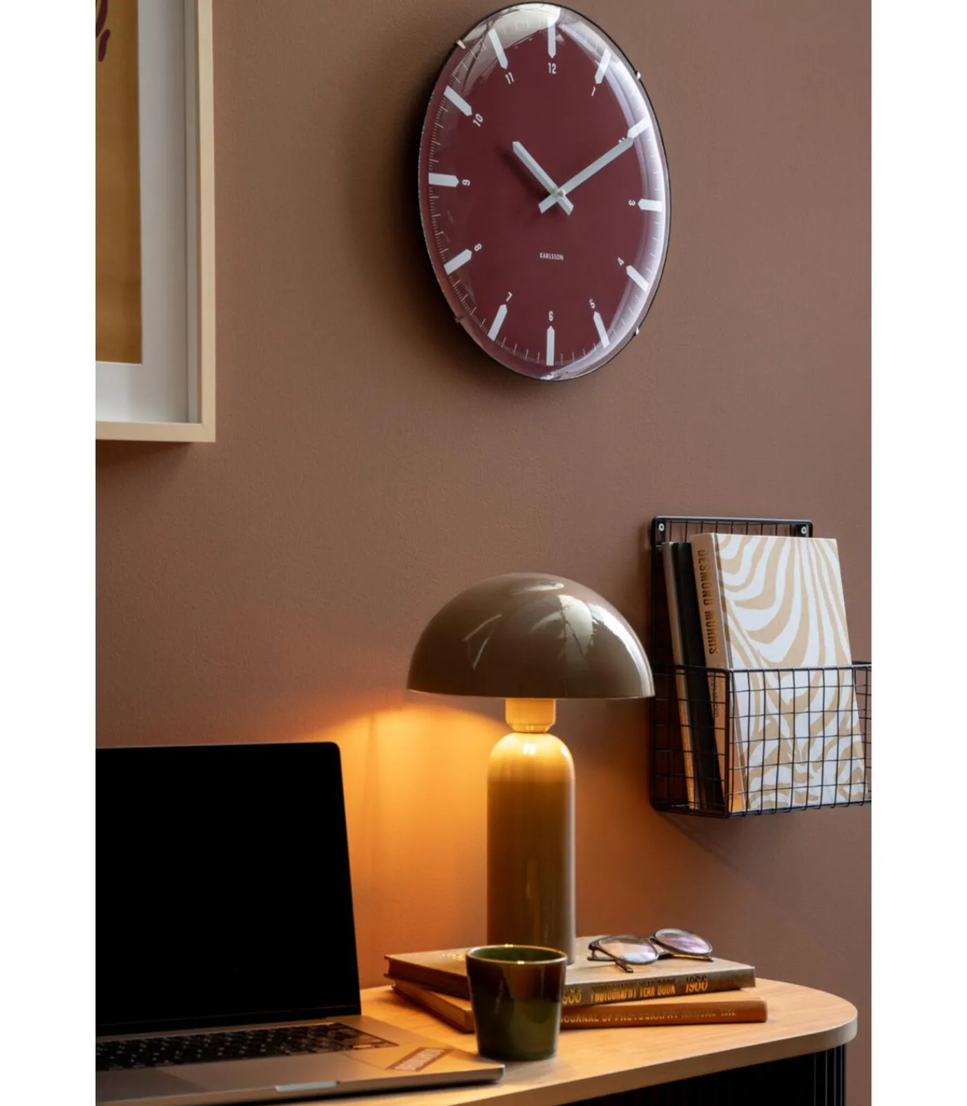 Karlsson Wandklok Realista Dome - Rood - 35x35x35cm