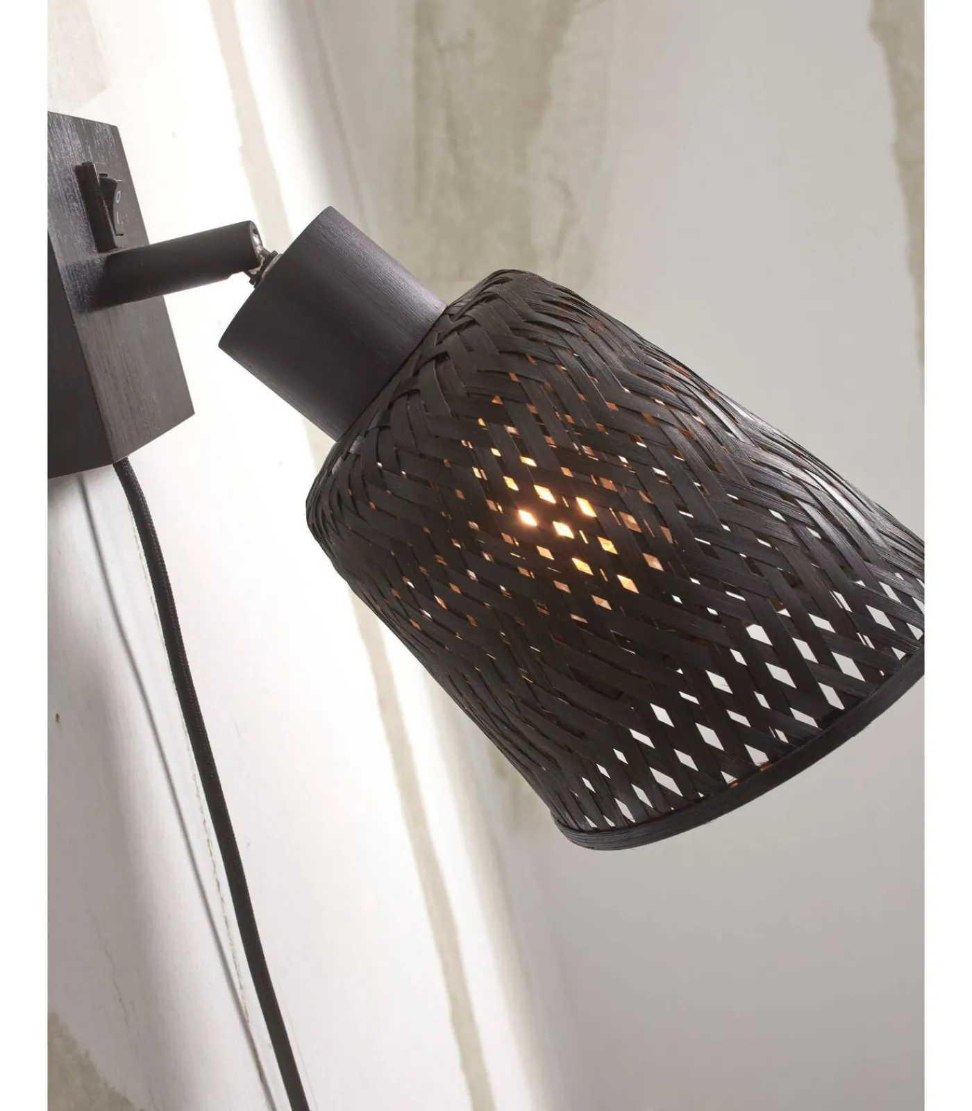 Outlet Wandlamp Java - Bamboe Zwart - Ø15cm Muurverlichting
