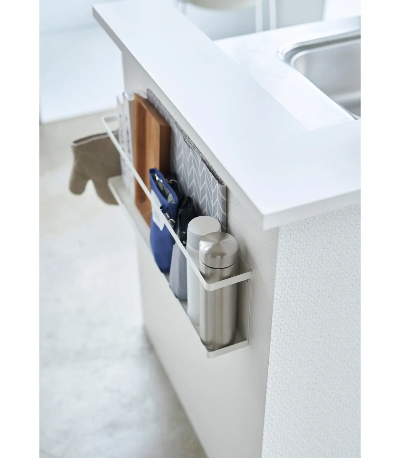 YAMAZAKI Wandrek - Tower - Wit