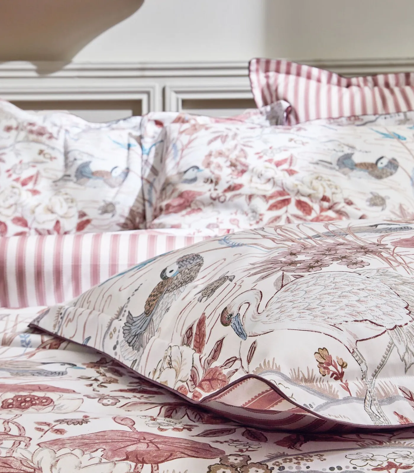 Sanderson WATER GARDEN Rose - Laken Satijn katoen