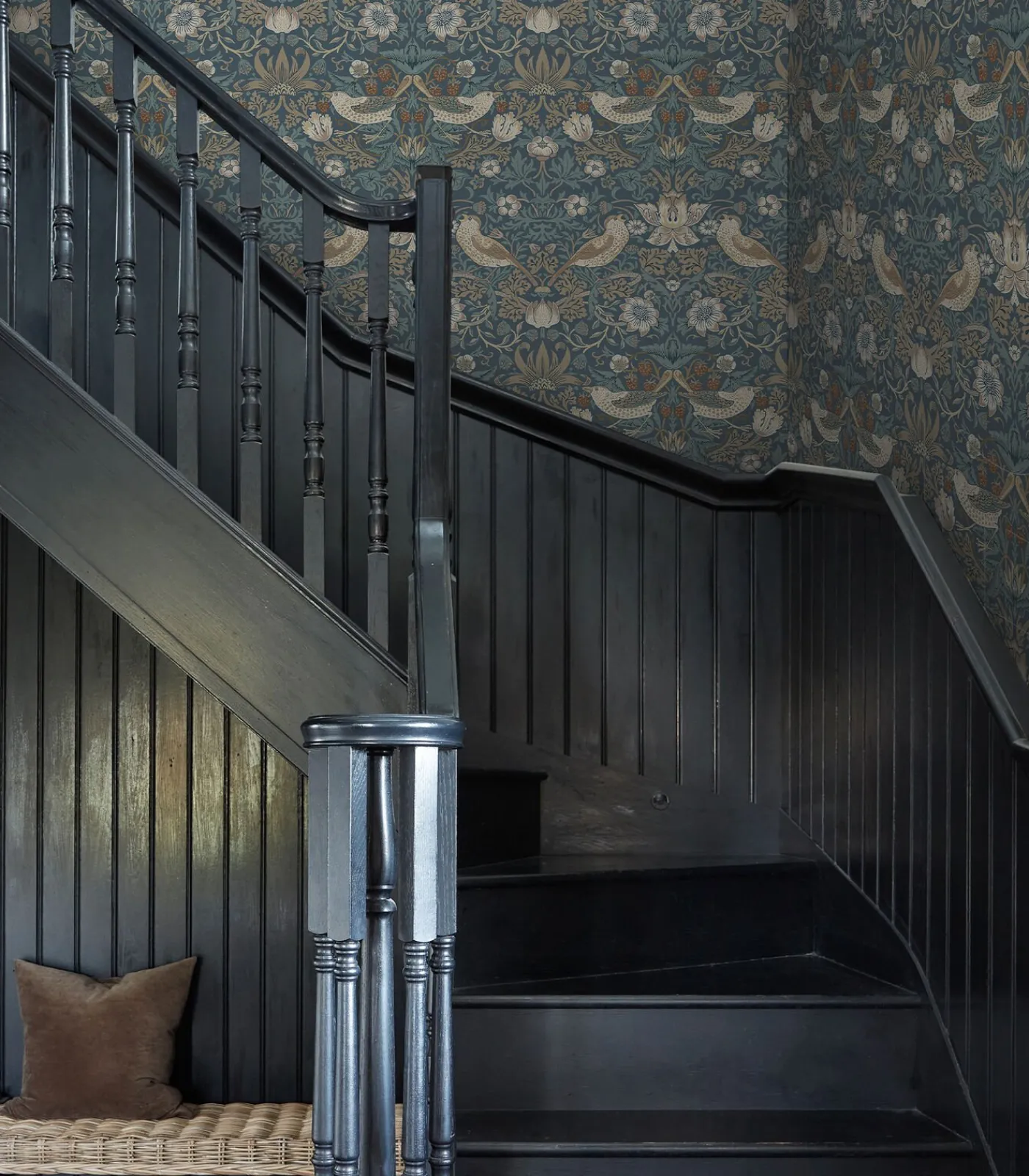 William Morris at Home Vliesbehang - Strawberry Thief Washed Blue - 1000x52