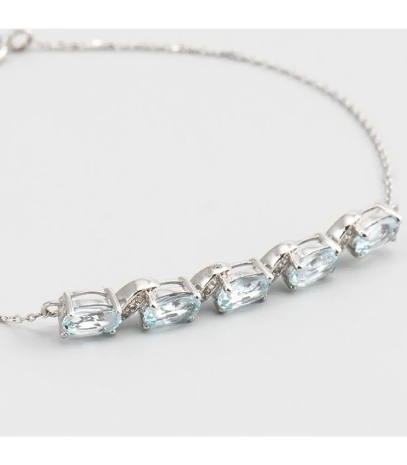 Sale Witgouden armband met diamanten en topaas DAMES Armbanden