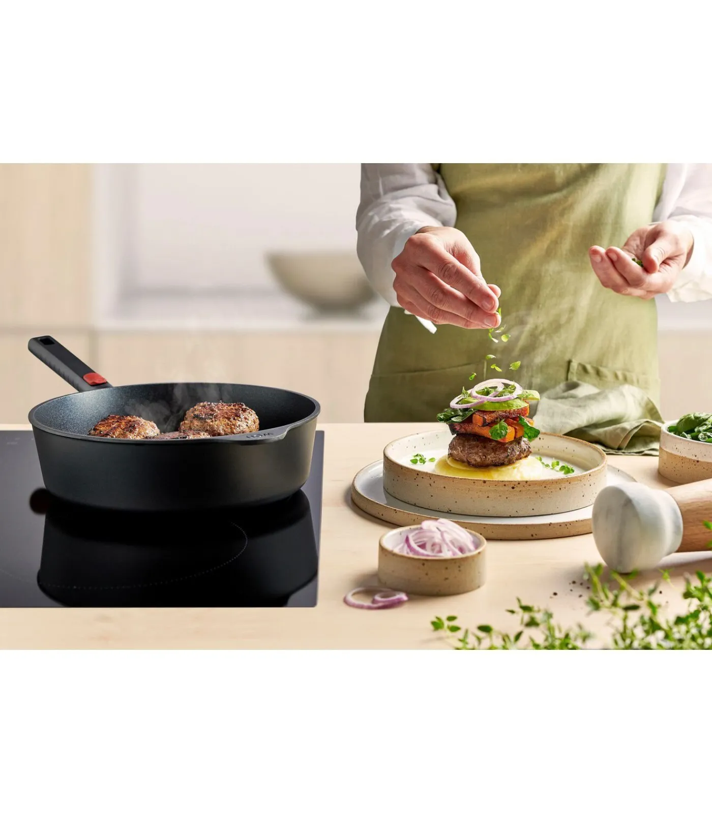 Discount EcoLogic QXR Hapjespan inductie met afneembare greep - Ø280mm - H 70mm - Zwart Potten & Pannen