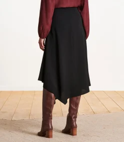 Clearance Zwarte asymmetrische rok tot halverwege de lengte DAMES Rokken